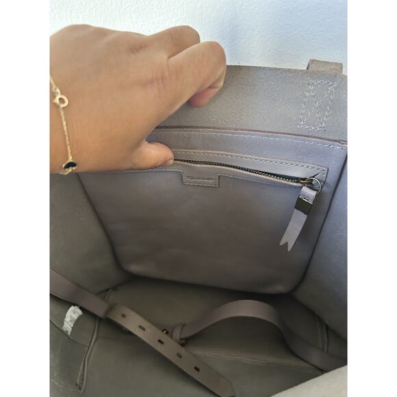 👜 Madewell Medium Grey Leather Transport Tote Bag in Sandstone Casual Work READ - Picture 4 of 6